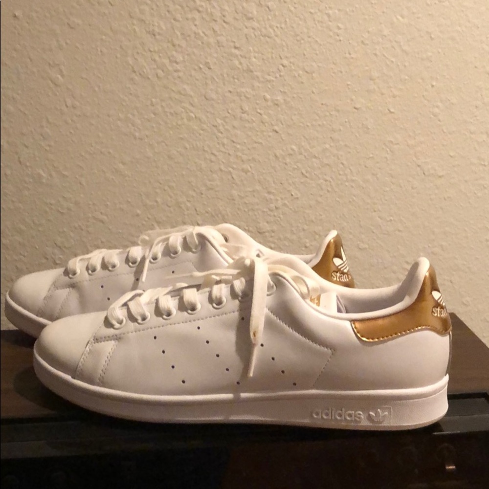 Adidas Stan Smith White with Gold NIB